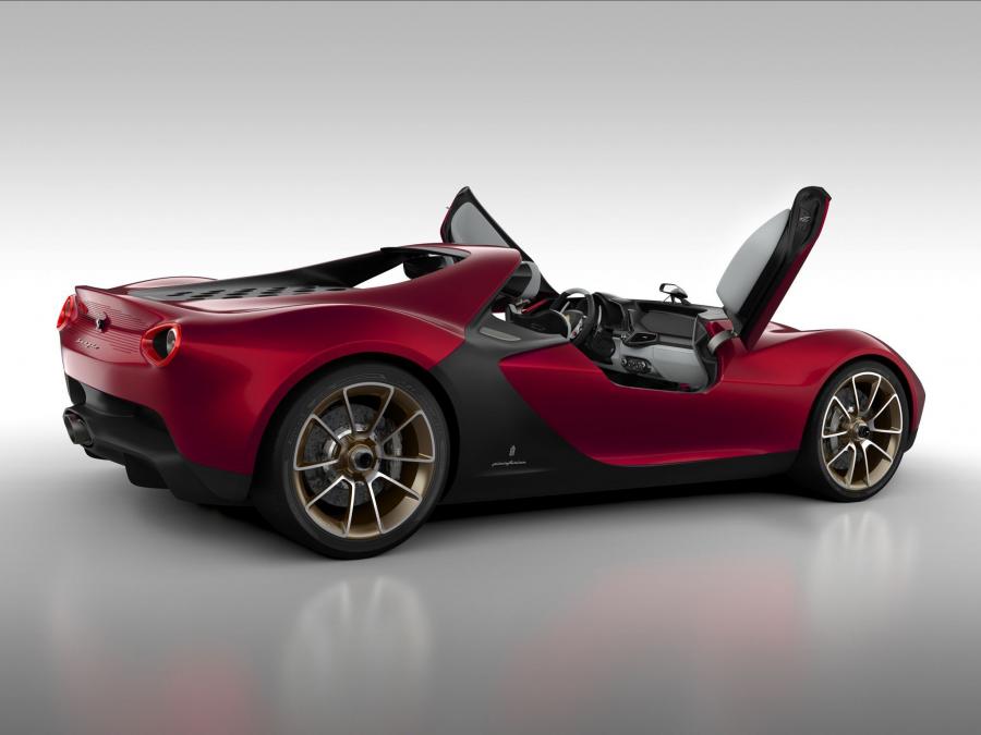  Ferrari Sergio 2013 года  (фото 13 из 16)